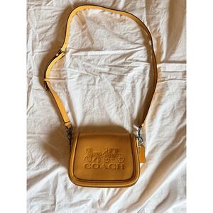 Coach Jes Messenger Crossbody Bag Yellow Pebble Leather and wristlet